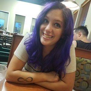 Meet your Posher, Julianna